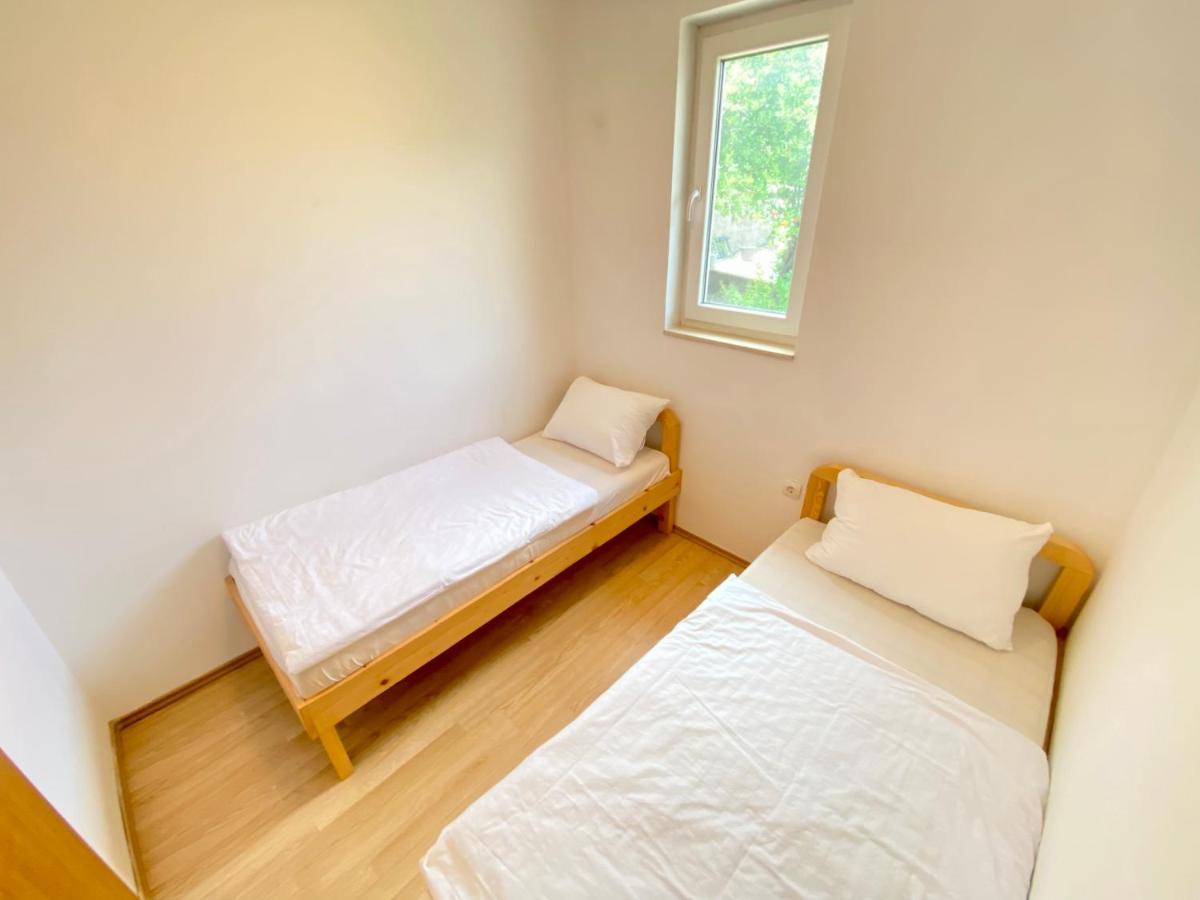 Guest House Ivano Mostar Buitenkant foto