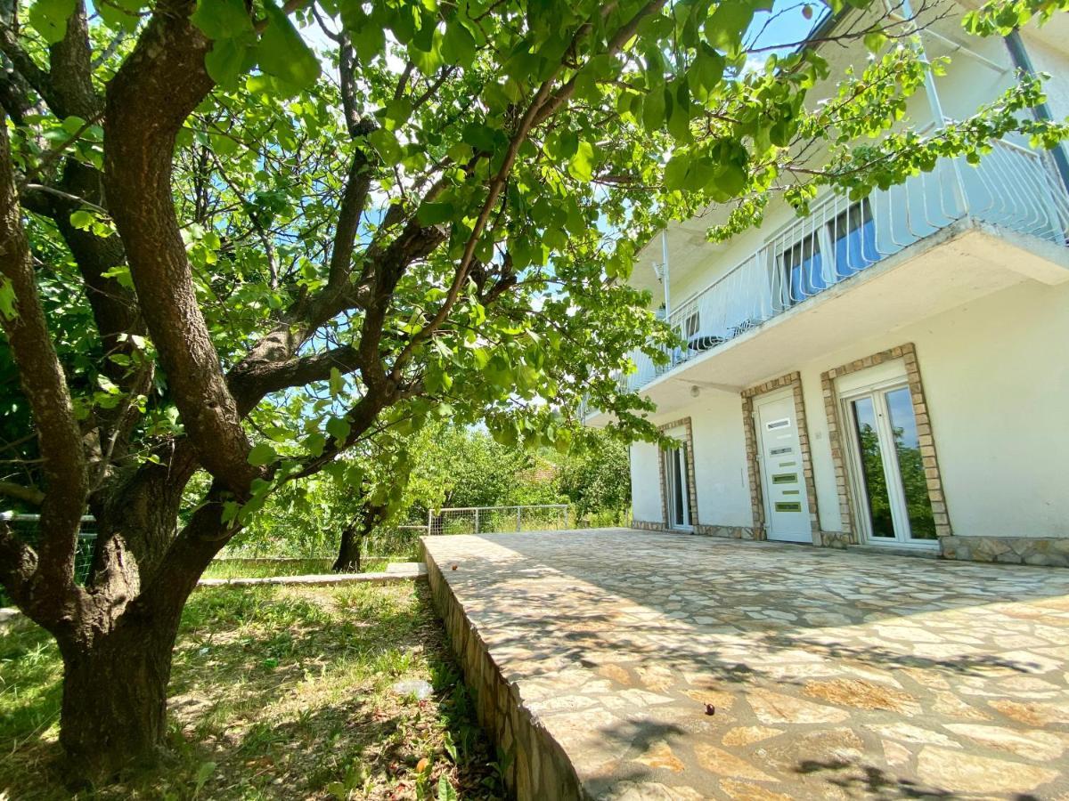 Guest House Ivano Mostar Buitenkant foto