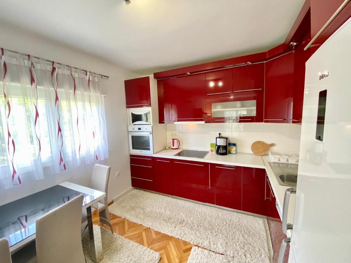 Guest House Ivano Mostar Buitenkant foto